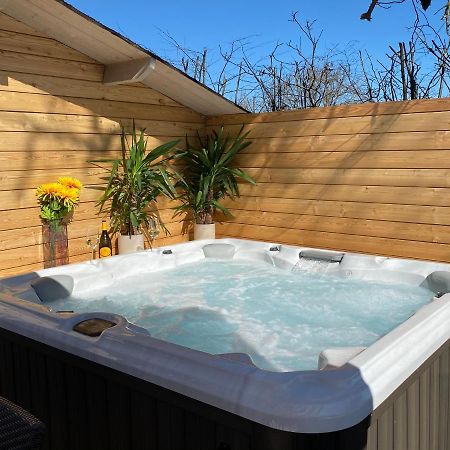 Alpenblick Nahe Muenchen Mit Outdoor Whirlpool - 21 Min Von Muenchen Mit Zug Assling 外观 照片